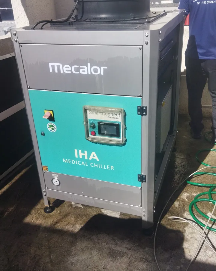 Resfriador industrial Mecalor atendido pela Refriar